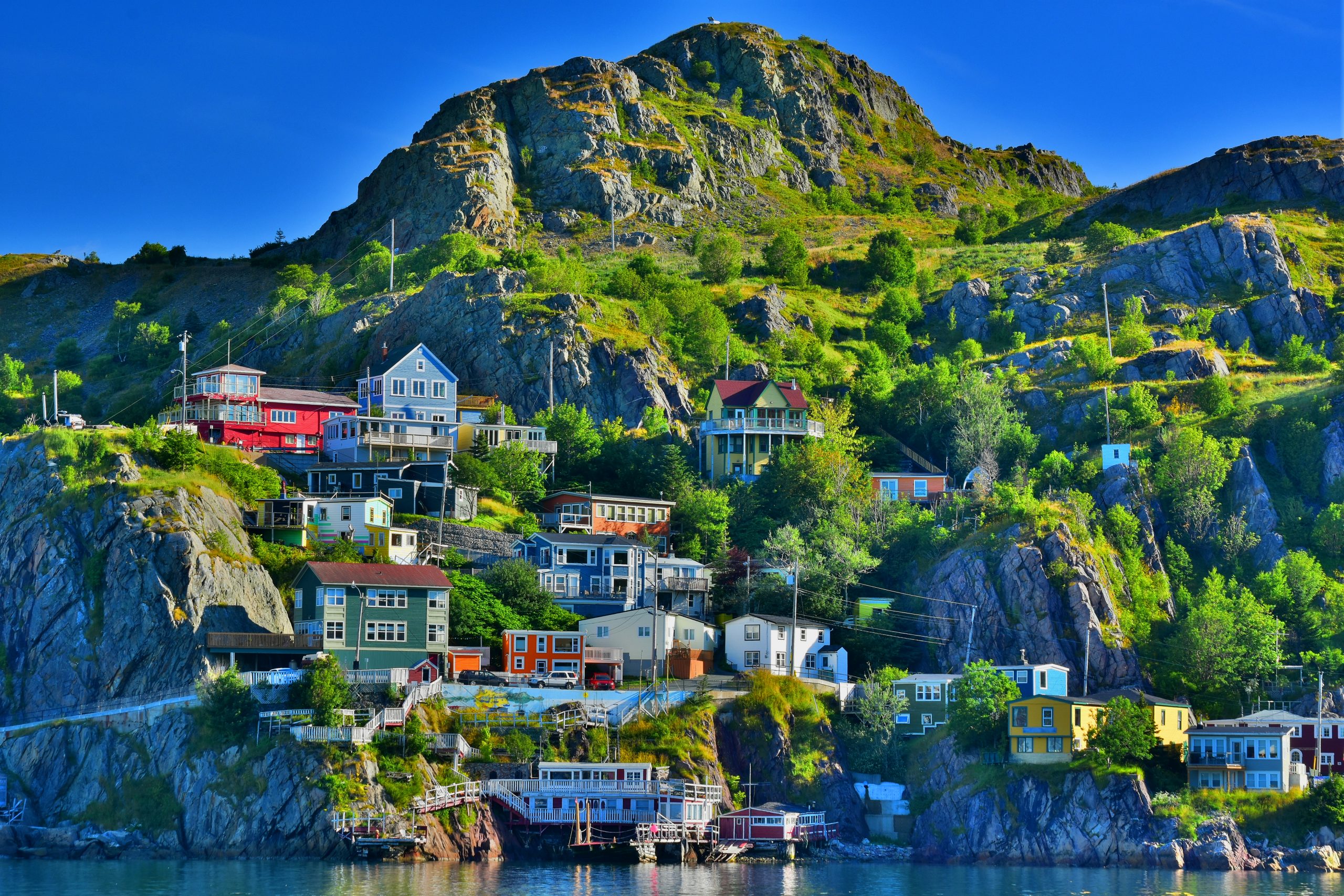 Newfoundland’s Top Tourist Attractions: The Province’s Best Views – Northern Latitudes